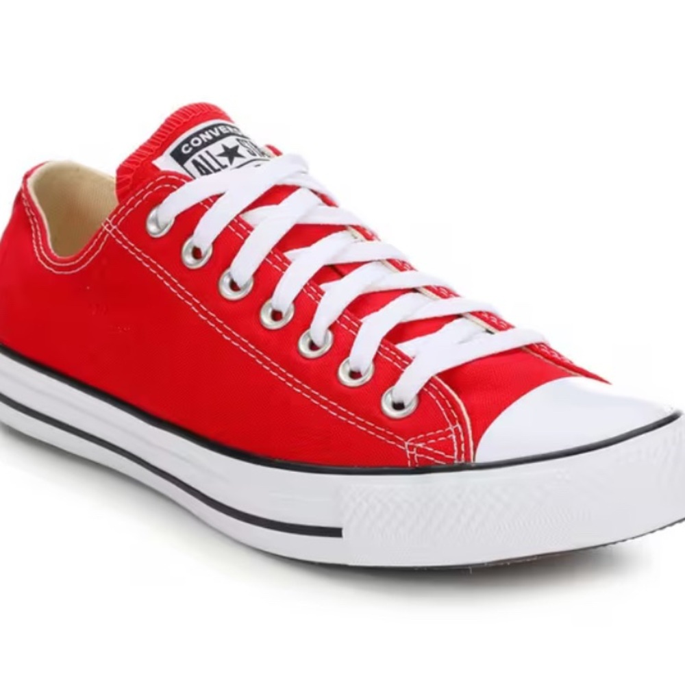 NWOT Women’s Size 6 Red Converse Chuck Taylor All Star Canvas Oxford Sneakers